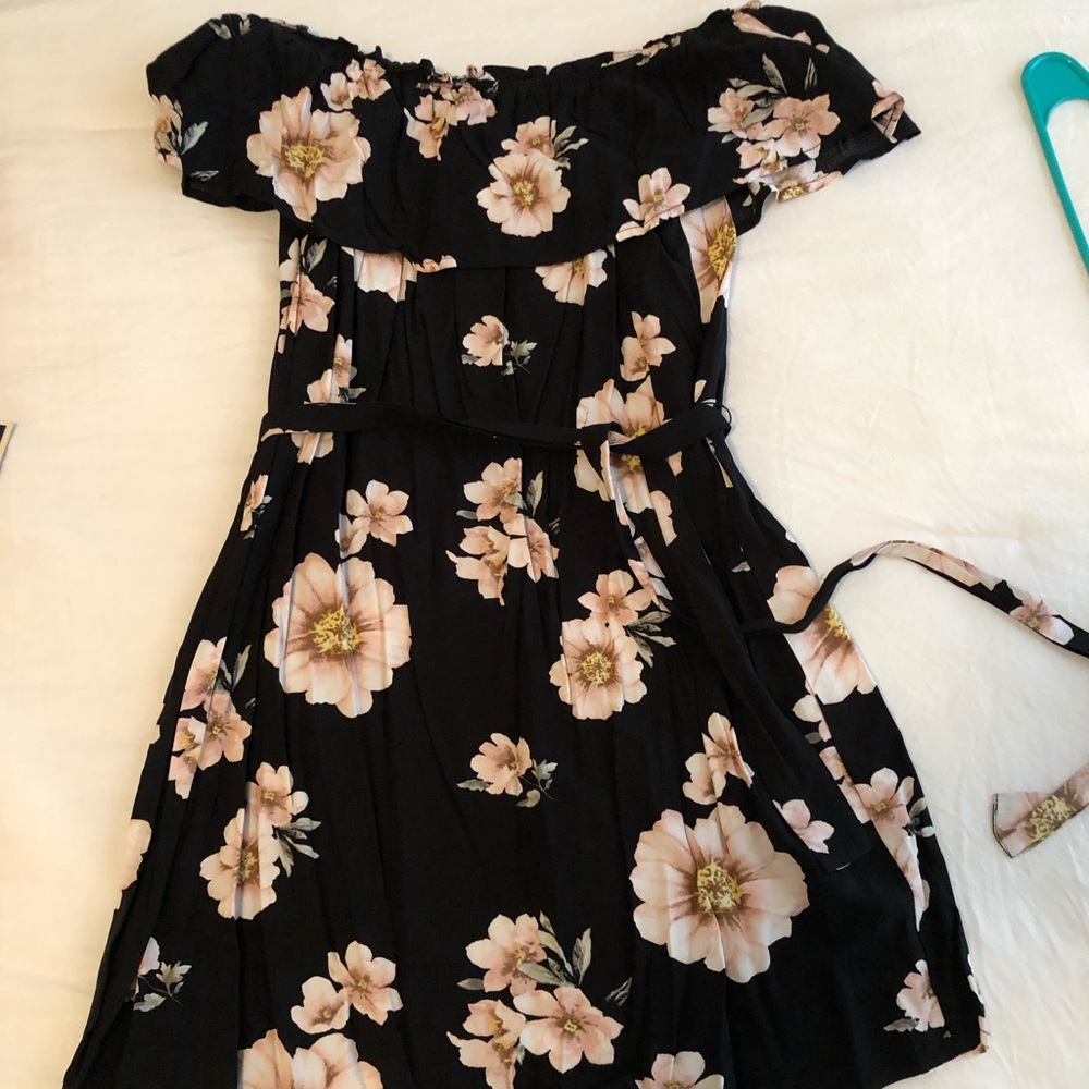 Off-the-Shoulder Floral Summer Dress